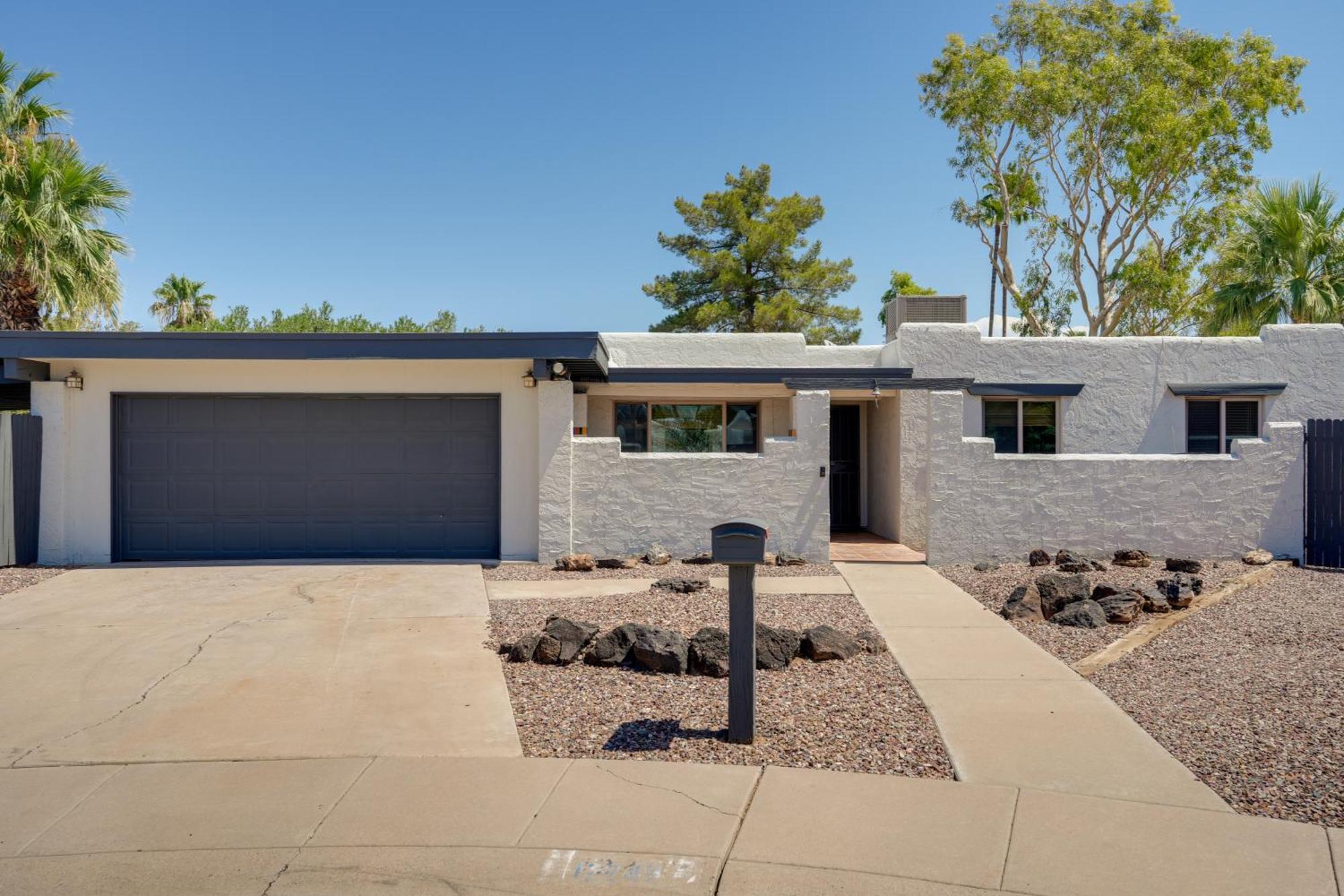 Phoenix Home With Pool About 10 Mi To Camelback Mtn Екстериор снимка