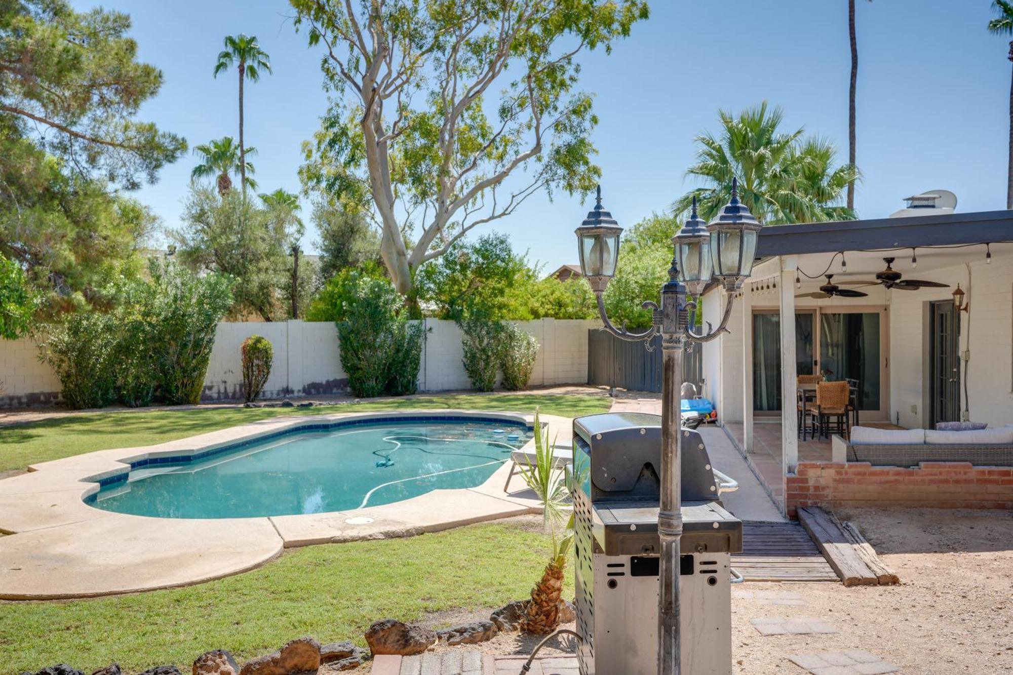 Phoenix Home With Pool About 10 Mi To Camelback Mtn Екстериор снимка