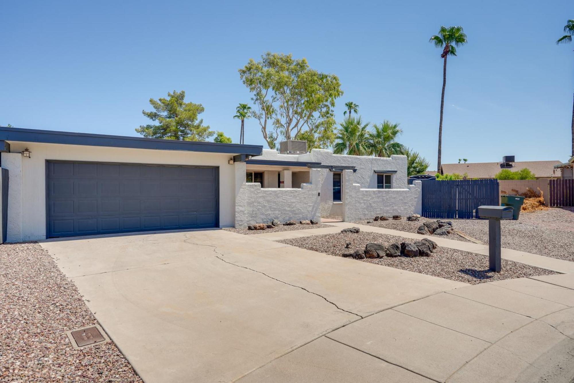 Phoenix Home With Pool About 10 Mi To Camelback Mtn Екстериор снимка